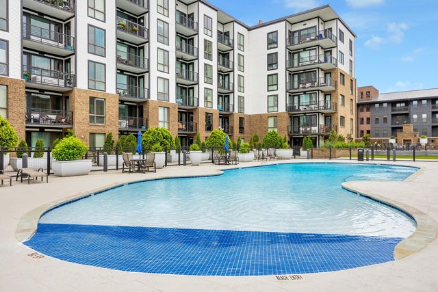 200 Manufacturers Road Apt 320, Chattanooga, TN 37405