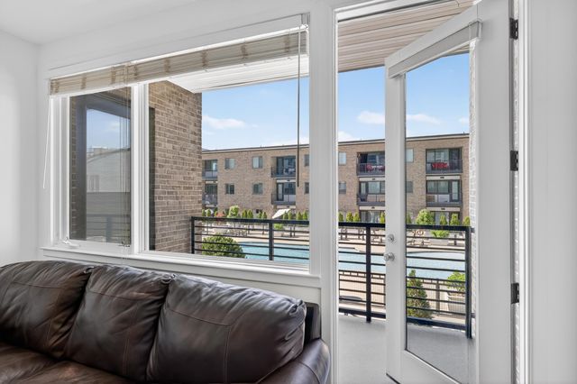 200 Manufacturers Road Apt 320, Chattanooga, TN 37405