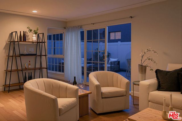 5050 Coldwater Canyon Avenue 203, Sherman Oaks, CA 91423