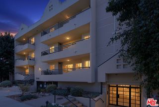 5050 Coldwater Canyon Avenue 203, Sherman Oaks, CA 91423