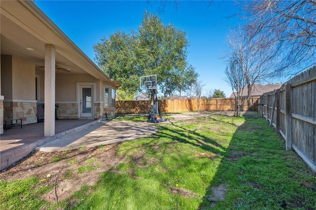 2912 Ascot Court, Bryan, TX 77808