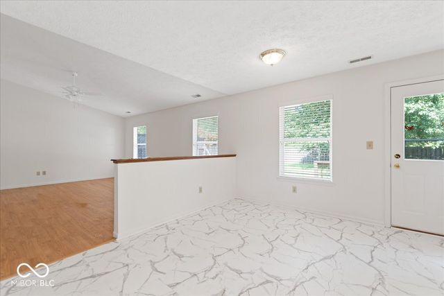 343 S Windstone Court, Bloomington, IN 47403