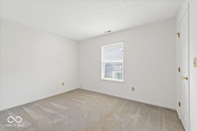 343 S Windstone Court, Bloomington, IN 47403