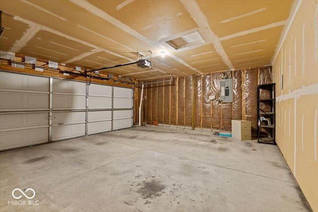 343 S Windstone Court, Bloomington, IN 47403