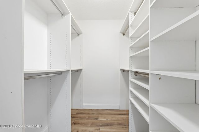 1895 17th Avenue SW, Vero Beach, FL 32962