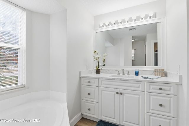 1895 17th Avenue SW, Vero Beach, FL 32962