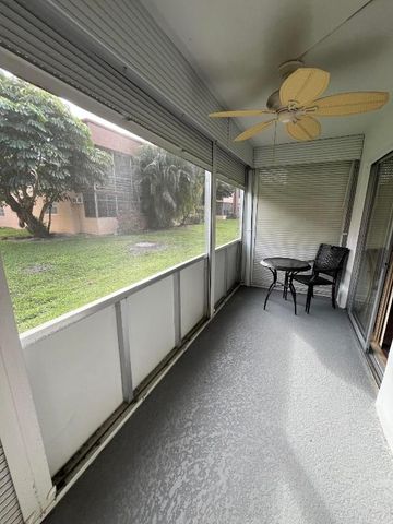 446 Burgundy J, Delray Beach, FL 33484