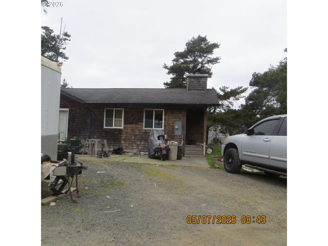 33157 SAND DOLLAR Ln, Warrenton, OR 97146