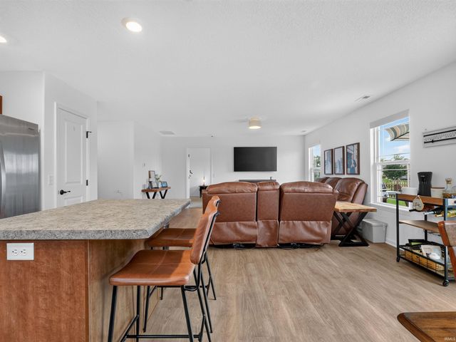 4405 Stone Harbor Court, New Haven, IN 46774