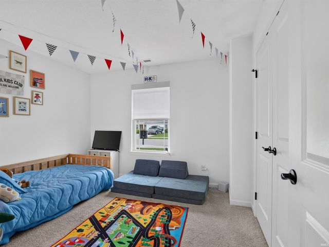 4405 Stone Harbor Court, New Haven, IN 46774