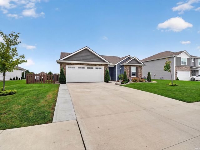 4405 Stone Harbor Court, New Haven, IN 46774