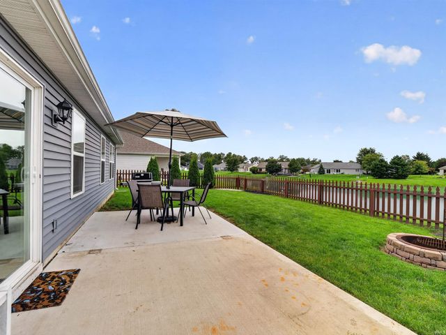 4405 Stone Harbor Court, New Haven, IN 46774