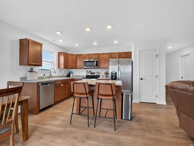 4405 Stone Harbor Court, New Haven, IN 46774