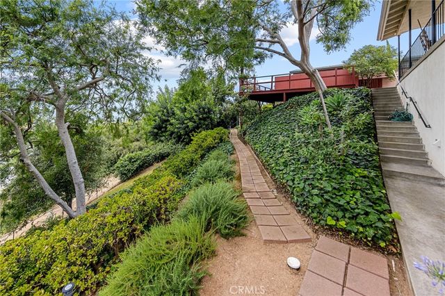 5111 Irvington, Los Angeles, CA 90042