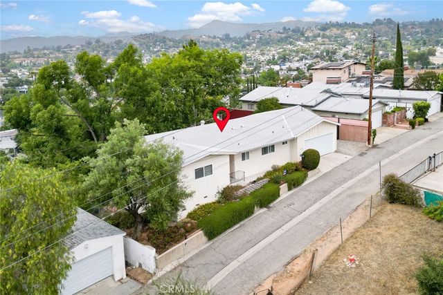 5111 Irvington, Los Angeles, CA 90042