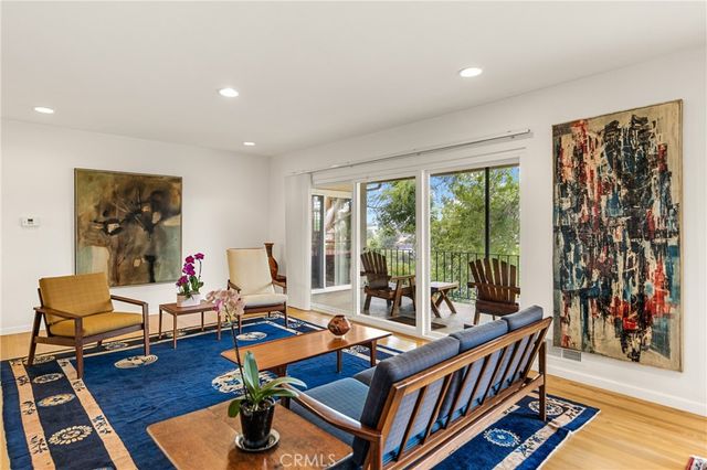 5111 Irvington, Los Angeles, CA 90042