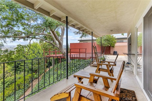 5111 Irvington, Los Angeles, CA 90042