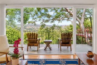 5111 Irvington, Los Angeles, CA 90042