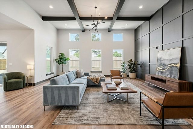 2838 Hidden Cove, Tulare, CA 93274