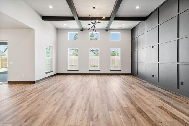 2838 Hidden Cove, Tulare, CA 93274