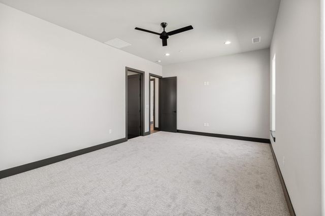 2838 Hidden Cove, Tulare, CA 93274