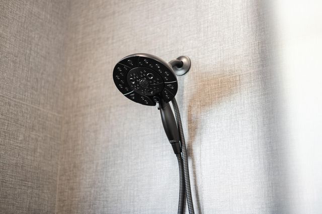 2838 Hidden Cove, Tulare, CA 93274