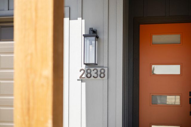 2838 Hidden Cove, Tulare, CA 93274