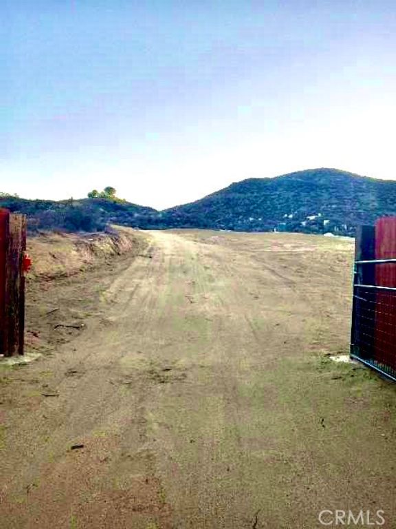 47422 De Portola, Hemet, CA 92544