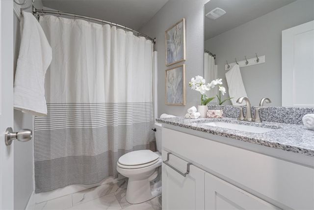 12 Carole Rae Lane, Bella Vista, AR 72714