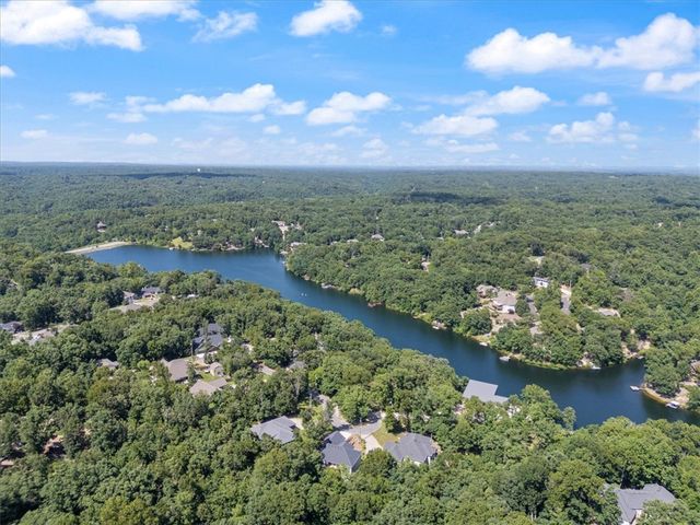 12 Carole Rae Lane, Bella Vista, AR 72714