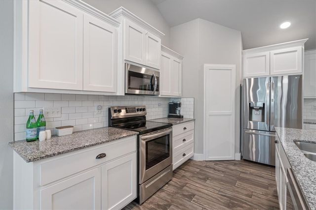 12 Carole Rae Lane, Bella Vista, AR 72714