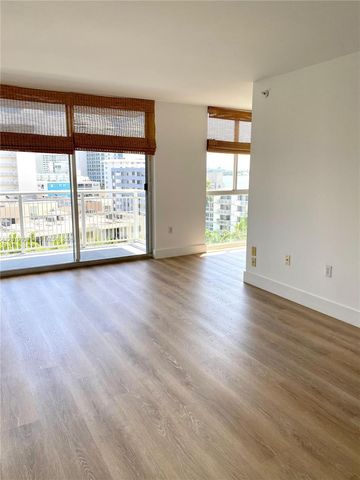 1688 West Ave 804, Miami Beach, FL 33139