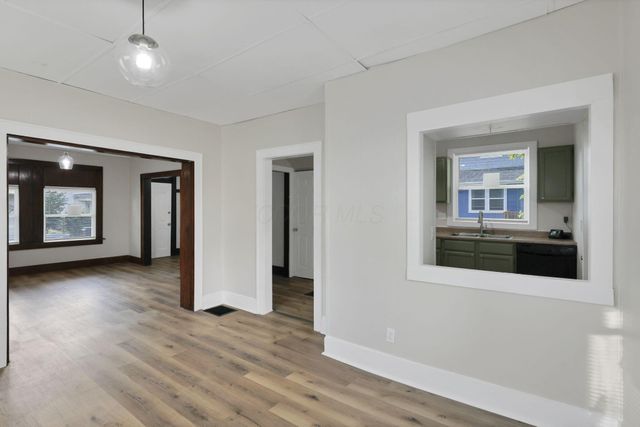 406 S Warren Avenue, Columbus, OH 43204