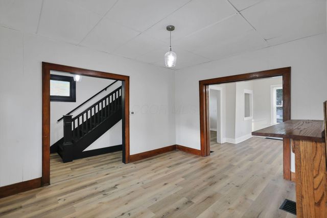 406 S Warren Avenue, Columbus, OH 43204