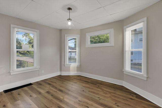 406 S Warren Avenue, Columbus, OH 43204