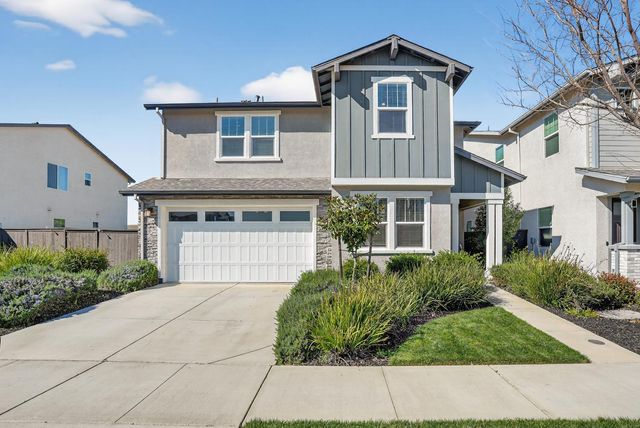 2719 Alcove Way, Sacramento, CA 95833