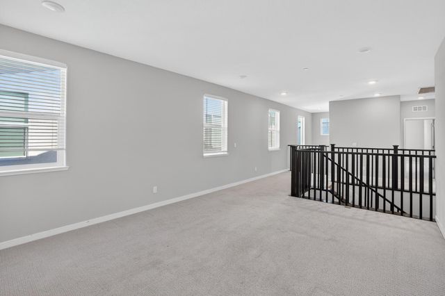 2719 Alcove Way, Sacramento, CA 95833