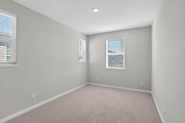 2719 Alcove Way, Sacramento, CA 95833