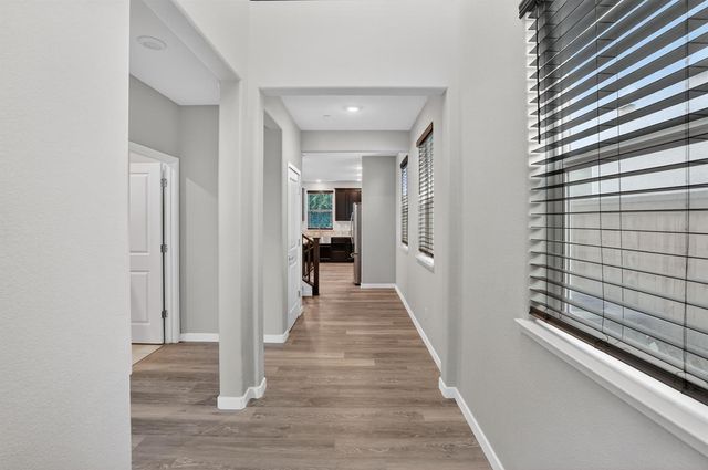 2719 Alcove Way, Sacramento, CA 95833