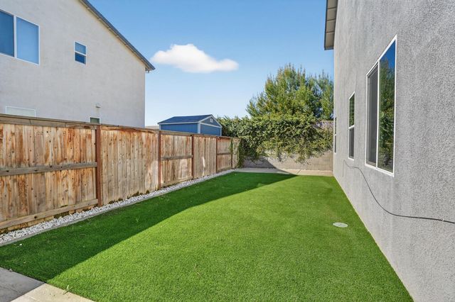 2719 Alcove Way, Sacramento, CA 95833