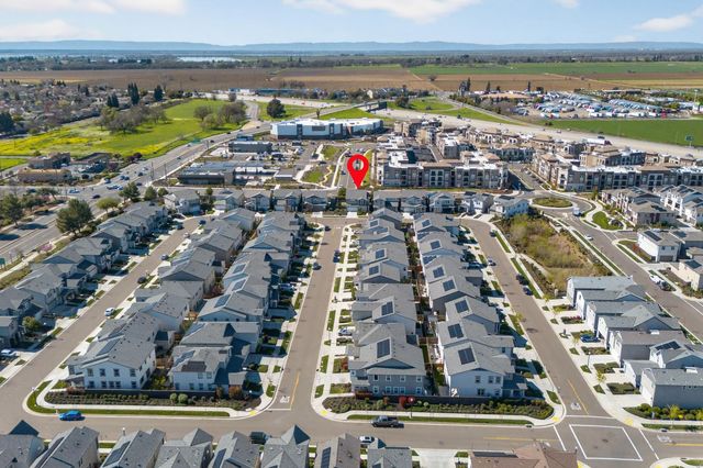 2719 Alcove Way, Sacramento, CA 95833