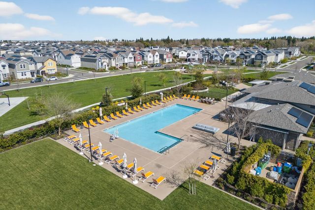 2719 Alcove Way, Sacramento, CA 95833