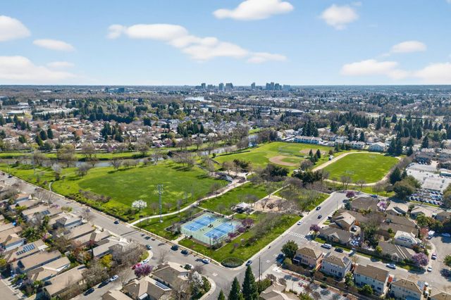 2719 Alcove Way, Sacramento, CA 95833