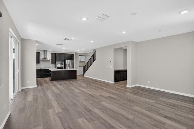 2719 Alcove Way, Sacramento, CA 95833