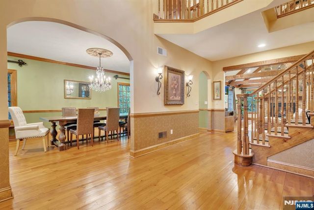 20 Dianne Drive, Montville Township, NJ 07045