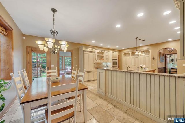 20 Dianne Drive, Montville Township, NJ 07045