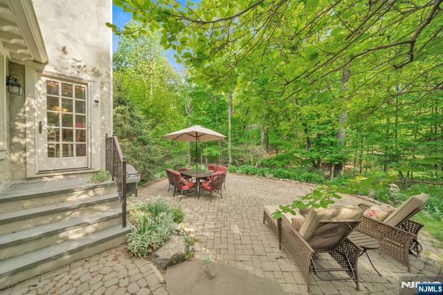 20 Dianne Drive, Montville Township, NJ 07045