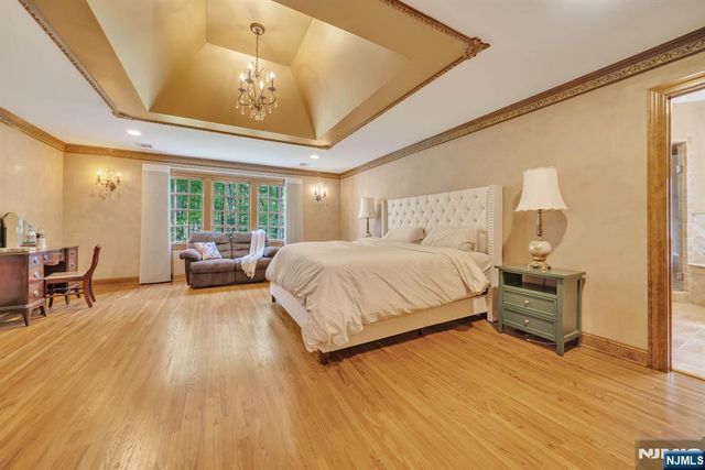 20 Dianne Drive, Montville Township, NJ 07045