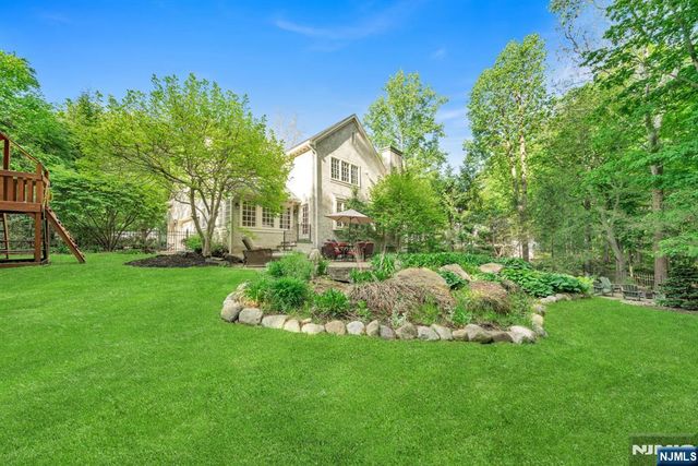 20 Dianne Drive, Montville Township, NJ 07045