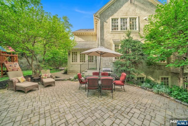20 Dianne Drive, Montville Township, NJ 07045